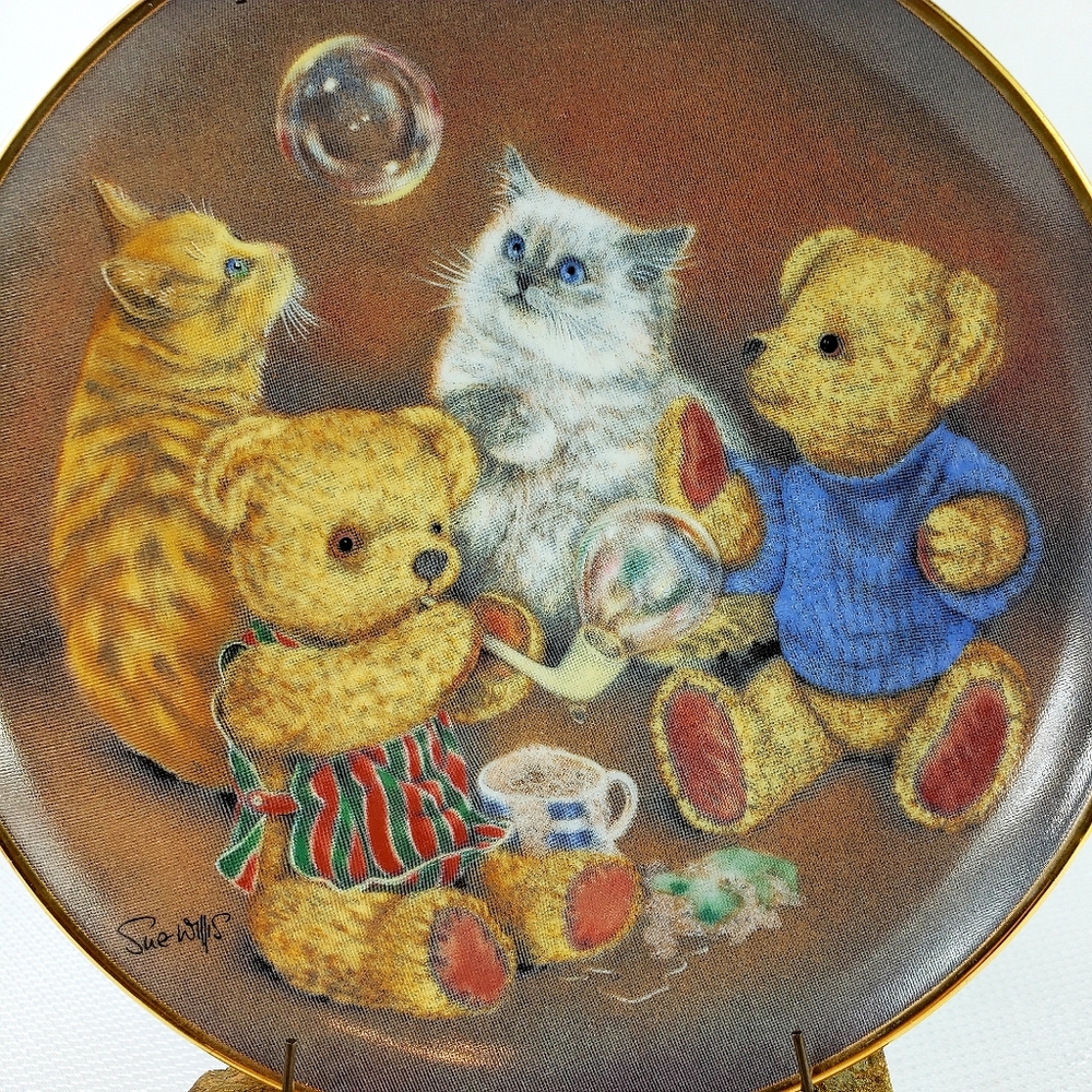 Franklin Mint Heirloom Bubble Buddies Limited Edition plate